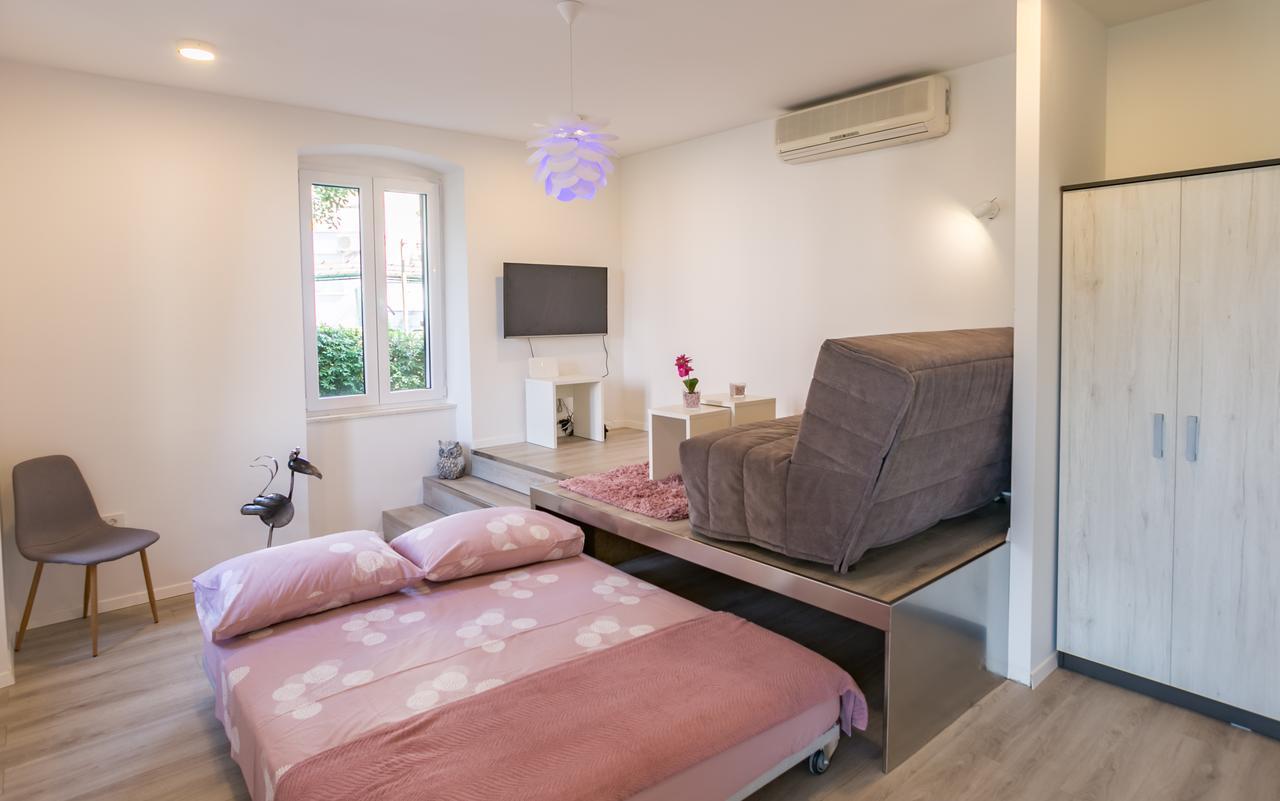 Vana & Tea Luxury Studio Apartment Split Exteriör bild